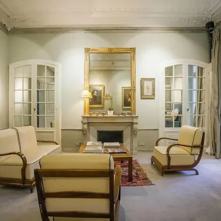 Appartamento Luxurious Near Opera
